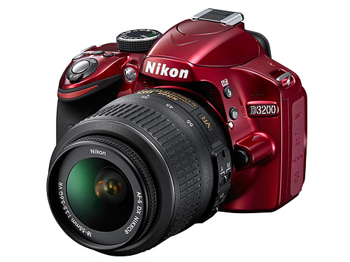 Nikon-D3200-rouge